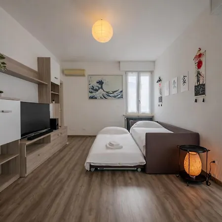 15 Min Walk From Fiere - Space & Style דירה