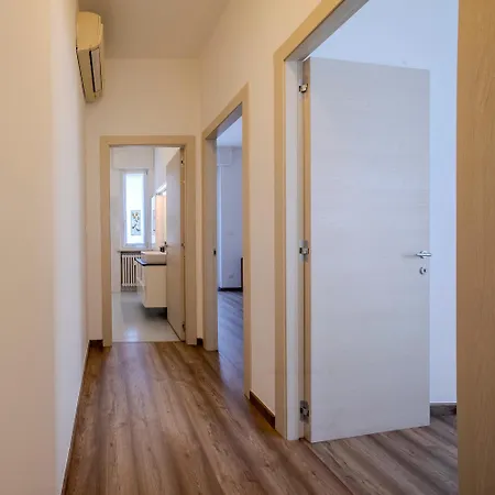 דירה 15 Min Walk From Fiere - Space & Style