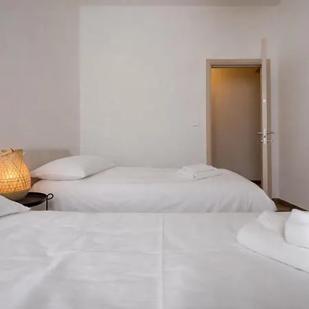 15 Min Walk From Fiere - Space & Style דירה ורונה