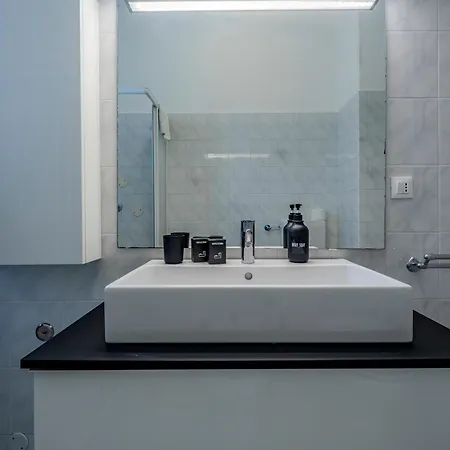 דירה 15 Min Walk From Fiere - Space & Style ורונה